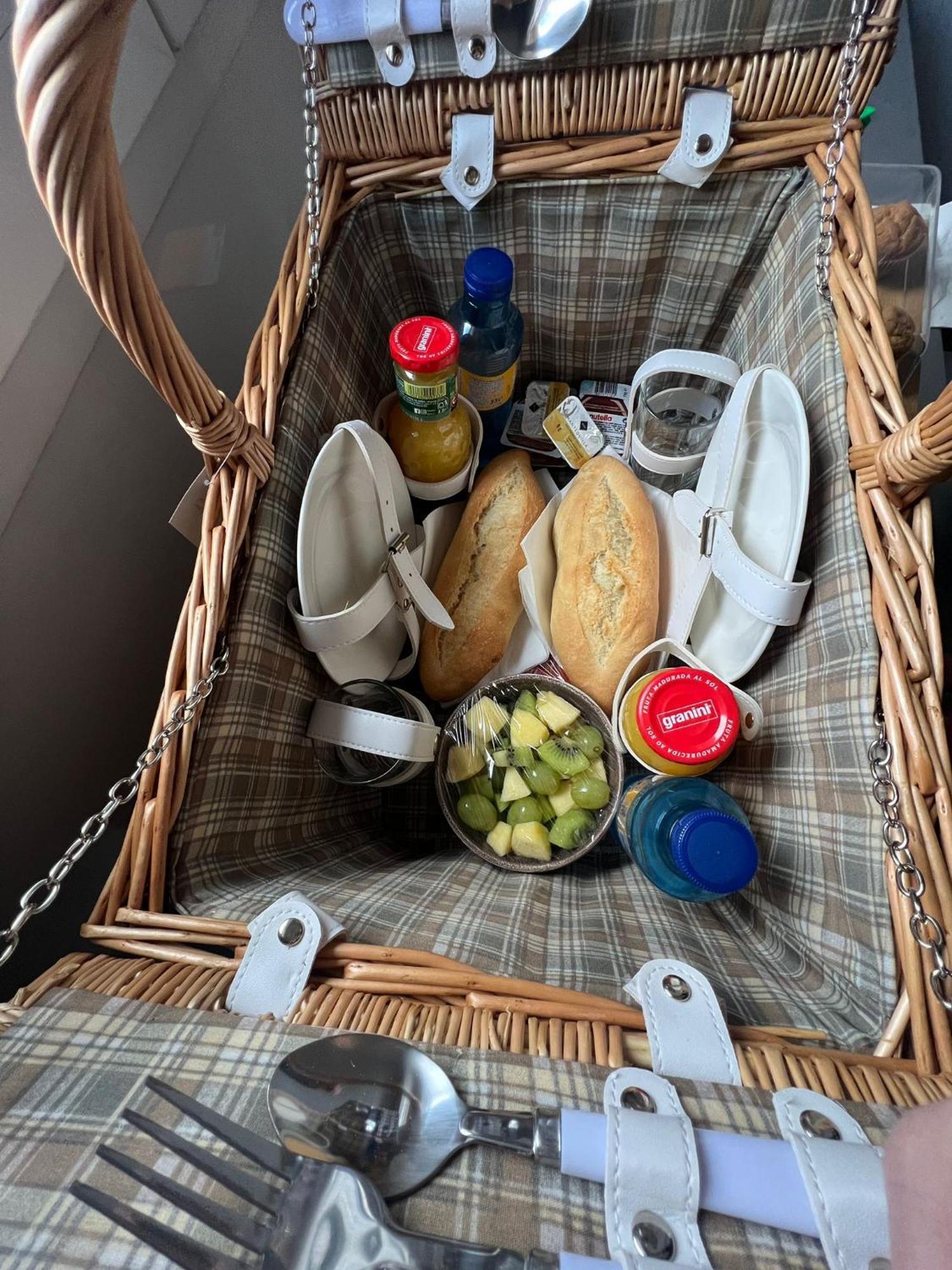 El Moli Glamping Ξενοδοχείο Adzaneta Εξωτερικό φωτογραφία
